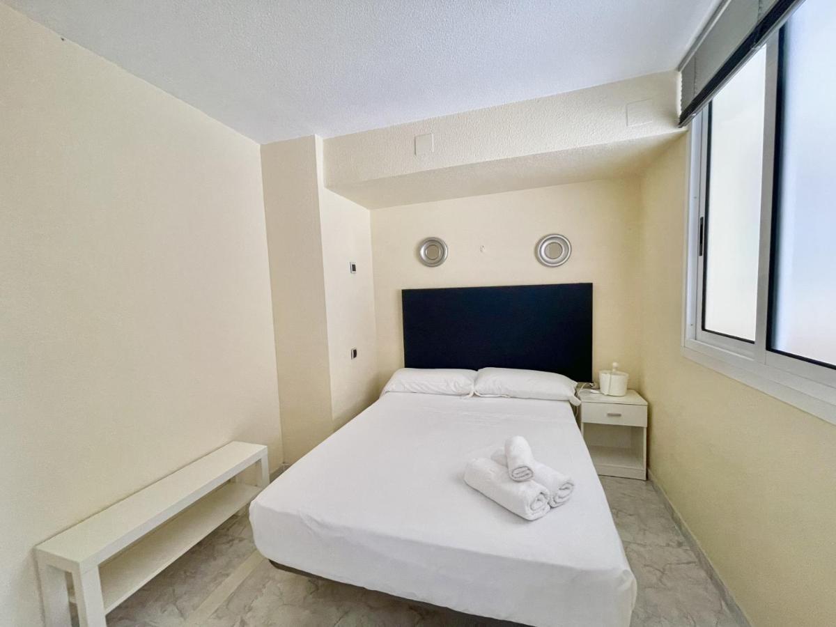 בנידורם Magnificent Mediterraneo Apartment מראה חיצוני תמונה