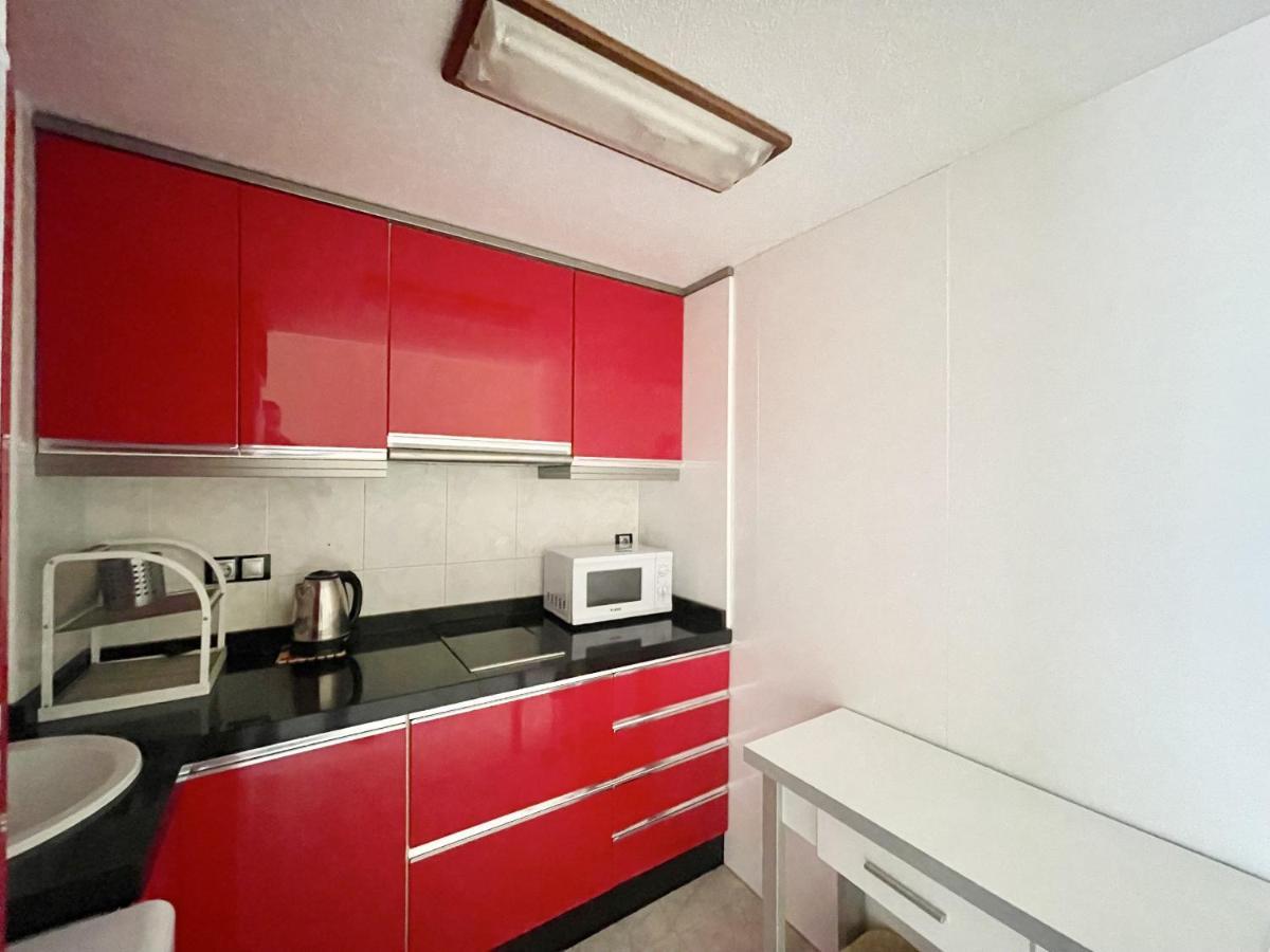 בנידורם Magnificent Mediterraneo Apartment מראה חיצוני תמונה