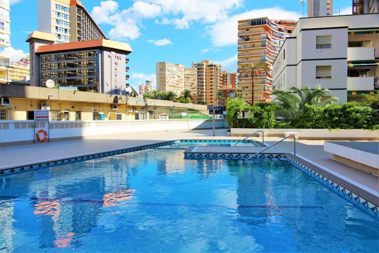 בנידורם Magnificent Mediterraneo Apartment מראה חיצוני תמונה